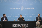 Kicillof entregó equipamiento informático para hospitales provinciales y municipales