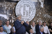 Correa: "Los argentinos no nos estamos muriendo sino resistiendo a los que entregan la soberanía"