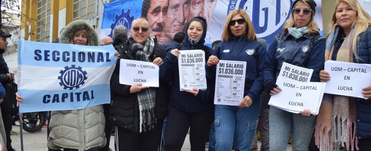En rechazo a la reforma laboral, la UOM Capital se movilizó frente a empresas metalúrgicas
