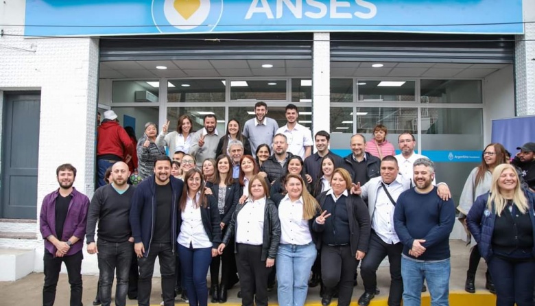 Ferraresi y Raverta inauguraron una oficina de ANSES en Dock Sud