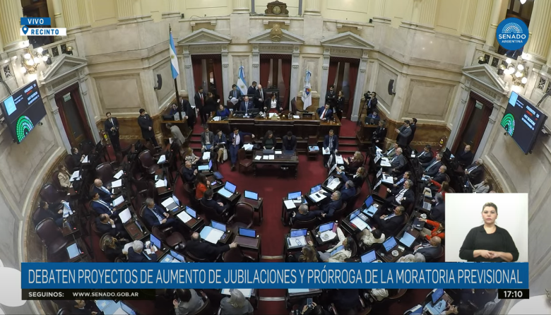 El Senado aprobó el aumento a jubilados y la extensión de la moratoria previsional