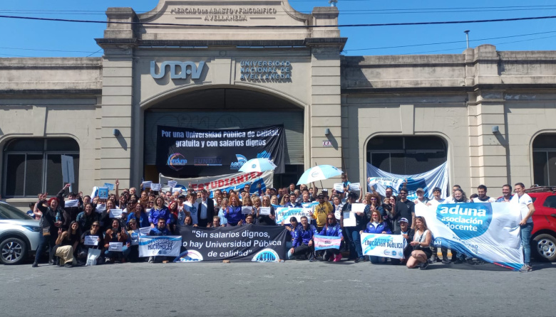 Ruggiero rumbo a la Tercera Marcha Federal Universitaria: "Mientras la sociedad nos acompaña, el presidente nos veta"