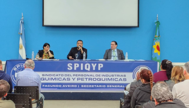 Químicos y Petroquímicos: más de 250 delegados debatieron sobre la Ley Bases y el Convenio Colectivo de Trabajo