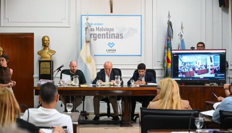 Concejo renovado: sesión extraordinaria y aprobación de varios expedientes del Ejecutivo