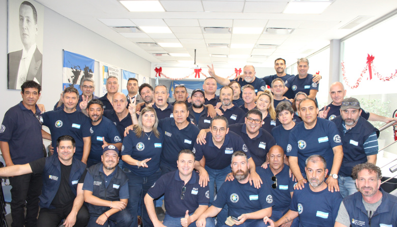 Jerárquicos de Comercio formalizaron la asunción de autoridades y se preparan para movilizar contra la reforma laboral