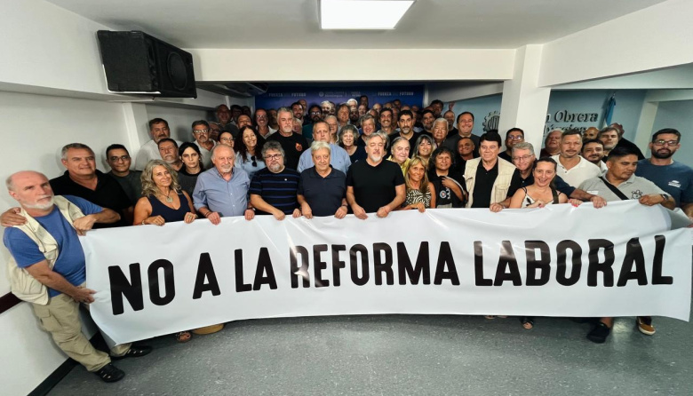 Gremios lanzan Plan Nacional de Lucha contra la reforma laboral