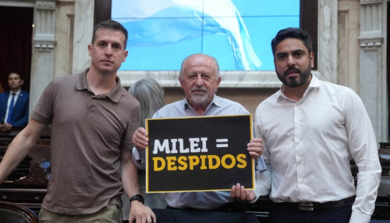 Para Moyano, "el presidente de la Nación protagonizó un espectáculo vergonzoso"