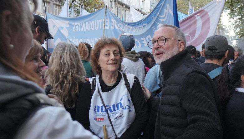 Sabbatella: “Milei destruye el sistema universitario argentino”