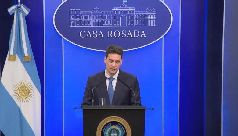 Precios y salarios: para el vocero presidencial, "la gente no sabe manejar sus ingresos"