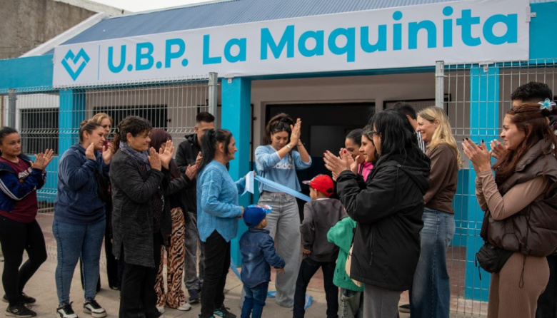 Lanús Gobierno reabrió la Unidad Barrial Participativa "La Maquinita"