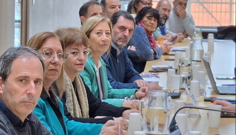 Docentes bonaerenses aprobaron la propuesta salarial del Gobierno provincial