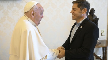 Tras la aprobación de la Ley Bases, Kicillof se reunió con el Papa en el Vaticano