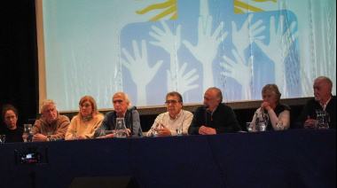 Lanzan "Cabildos Abiertos", un espacio de lucha "contra la deuda y el hambre"