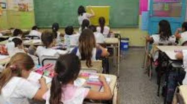 Docentes bonaerenses acordaron suba salarial con la gestión Kicillof