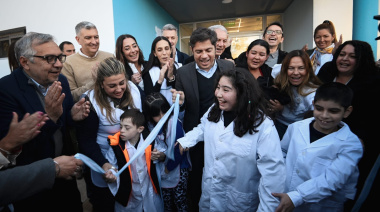 Kicillof inauguró el nuevo edificio de la Escuela de Educación Especial 536