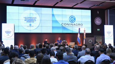 Kicillof participó del 8º Congreso Internacional de CONINAGRO