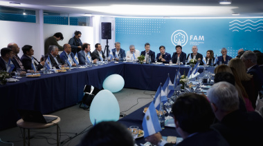 Kicillof participó de la asamblea de la Federación Argentina de Municipios