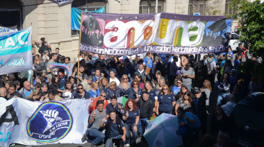 Ana Ruggiero: “Somos orgullosamente trabajadores y trabajadoras No Docentes de la UNDAV”