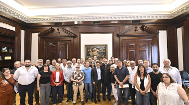 La Provincia mantiene abierta la paritaria y convocará a los gremios a una nueva reunión en enero 2026