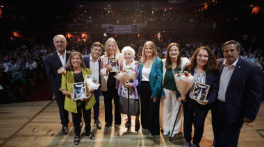 Kicillof participó del cierre de las jornadas por el Dia Internacional de la Mujer Trabajadora