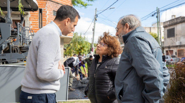 Julián Álvarez supervisó el avance de obras de repavimentación
