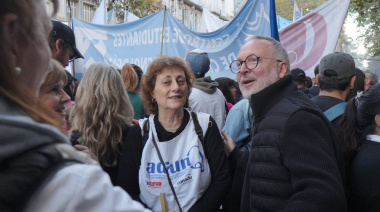 Sabbatella: “Milei destruye el sistema universitario argentino”