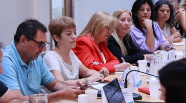 La Provincia y gremios docentes acordaron aumento salarial del 7 por ciento