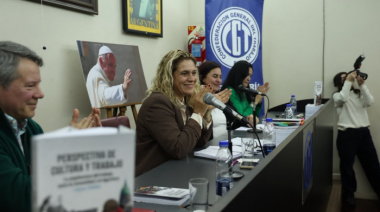 En la CGT se presentó un libro sobre las transformaciones del mundo laboral
