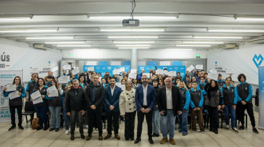 Agentes del Centro de Monitoreo Municipal capacitados por el Instituto Vucetich recibieron sus certificados