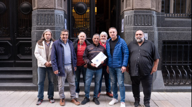 CGT, CTA y movimientos sociales marcharon contra el endeudamiento familiar