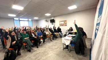 Por unanimidad, ADUNA aprobó la Memoria y Balance 2025-2026
