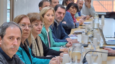 Docentes bonaerenses aprobaron la propuesta salarial del Gobierno provincial