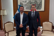 Balladares en la Embajada China