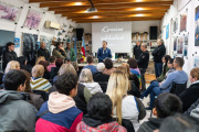 Álvarez y Decuzzi visitaron el Museo de Malvinas junto a alumnos y alumnas de escuelas del distrito