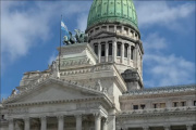 El Congreso debatirá los vetos a la Emergencia Pediátrica y a las Universidades. APyT advierte: "Cuidado diputados, Garrahan vigila"