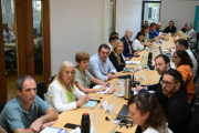 La Provincia ofreció a los gremios docentes un aumento salarial del 7 por ciento escalonado en julio y agosto
