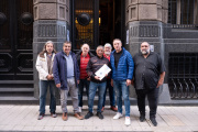 CGT, CTA y movimientos sociales marcharon contra el endeudamiento familiar