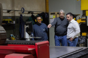 En el Día de la Industria, Balladares llamó a poner el trabajo argentino en el centro y convocó a los Estados a asumir desafíos